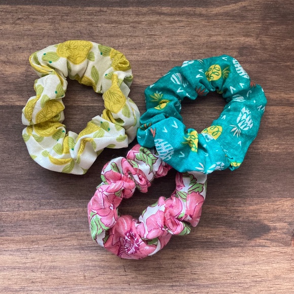 Bundle of 3 Hair Scrunchies - Picture 5 of 5